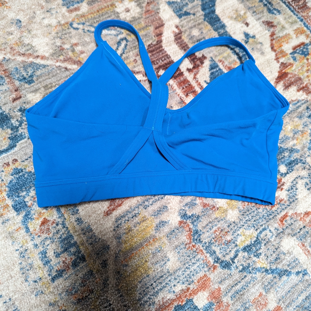Gymshark Blue Crisscross Sports Bra - Picture 2 of 3